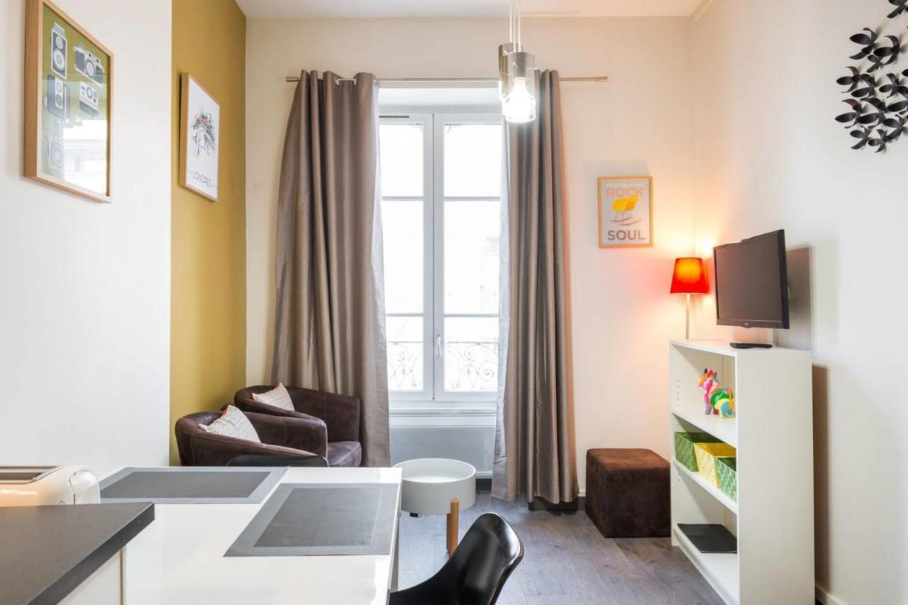 Guestready - Gorgeous Duplex Studio In Central Лион Экстерьер фото